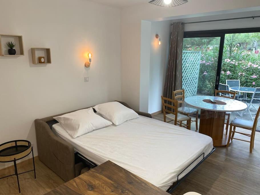 Appartement Residence Vacances Amandier Arles Exteriér fotografie